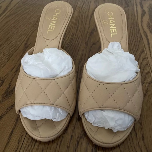 Chanel Quilted Slides/Mules/Sandals - Picture 4 of 5